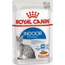 Royal Canin ​​Indoor Sterilized Влажный корм для взрослых кастрированных и стерилизованных кошек, живущих в помещении, кусочки в соусе.